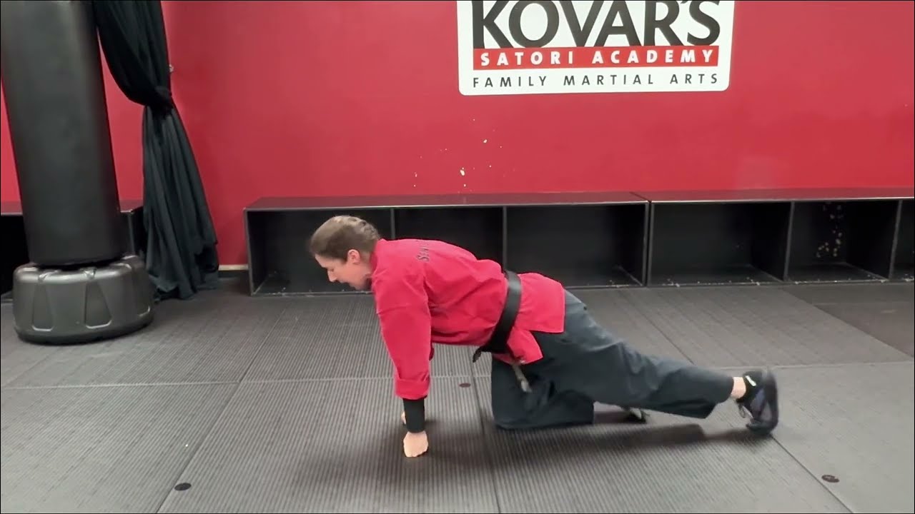 Knuckle Plank & Pushup (Fist & Wrist Positioning & Strength for Striking with 2 Big Knuckles)
