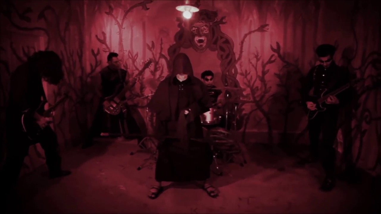 Satanik - Mirror (Official music video)