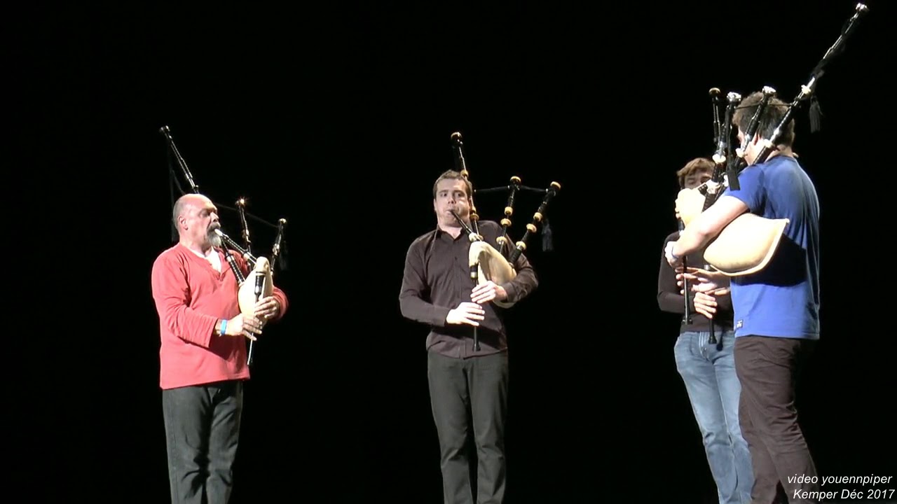 2017 Quatuor Bagad Penhars    Concours quatuor cornemuses Kemper 16 déc