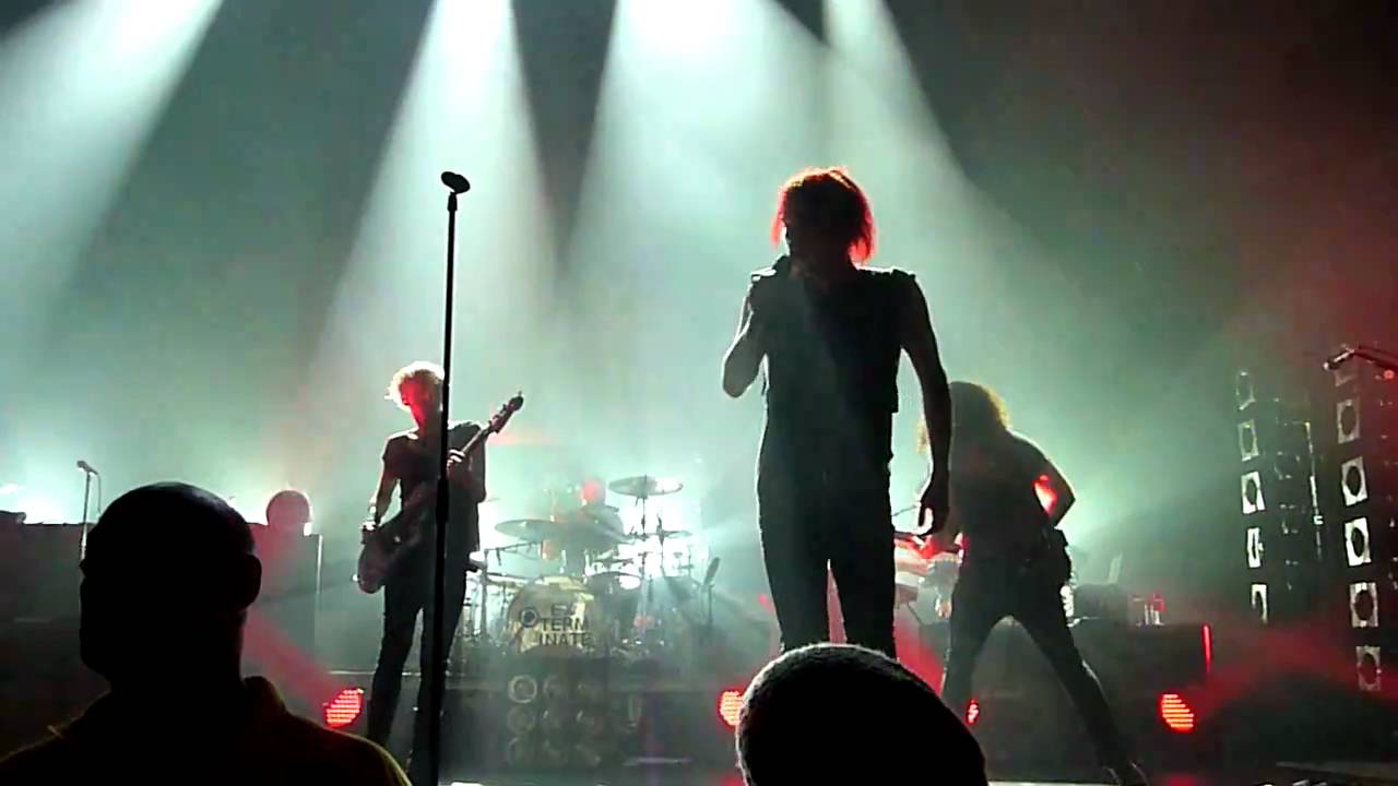 My Chemical Romance - Welcome to the Black Parade - Live at Manchester O2 Apollo - 24th October 2010