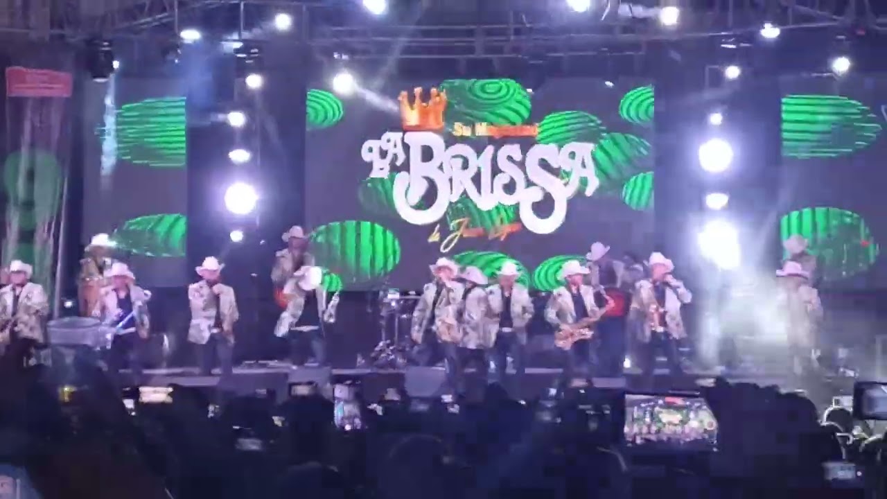 Su Majestad La Brissa - Presentación, Las Chiquitas y Oyeme Mi Lola (En Vivo Los Mochis)