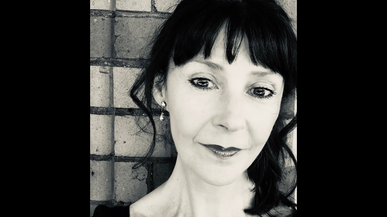 Ellen Alpsten interviews Essie Fox