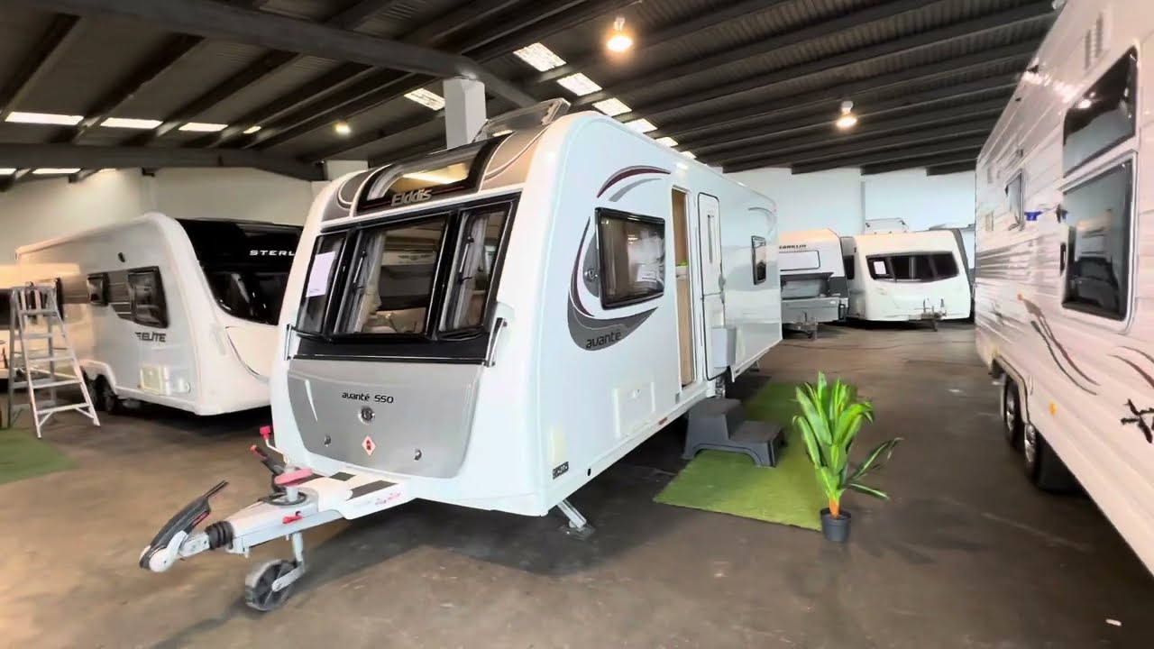 2017 Elddis Avante 550