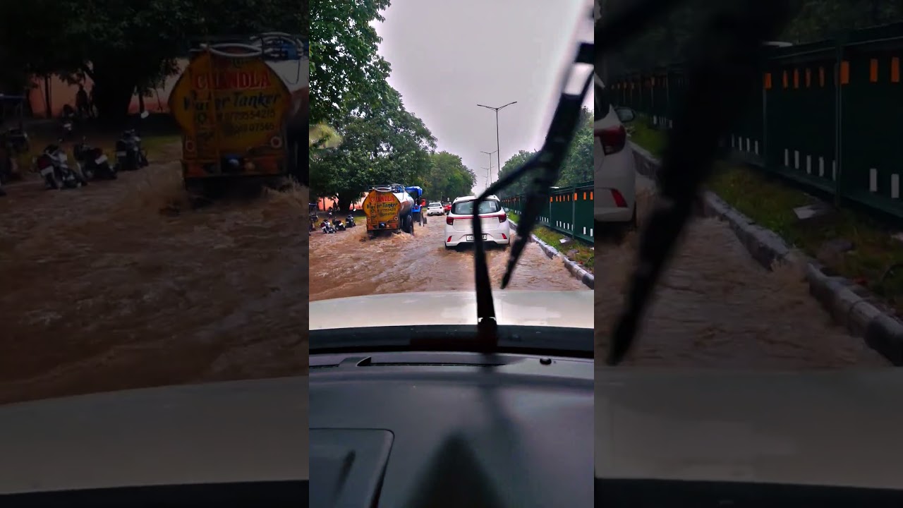 Waterlogging in Chandigarh due to heavy rain 😱⛈️ #chandigarh #flood #trending #viral #shorts #water