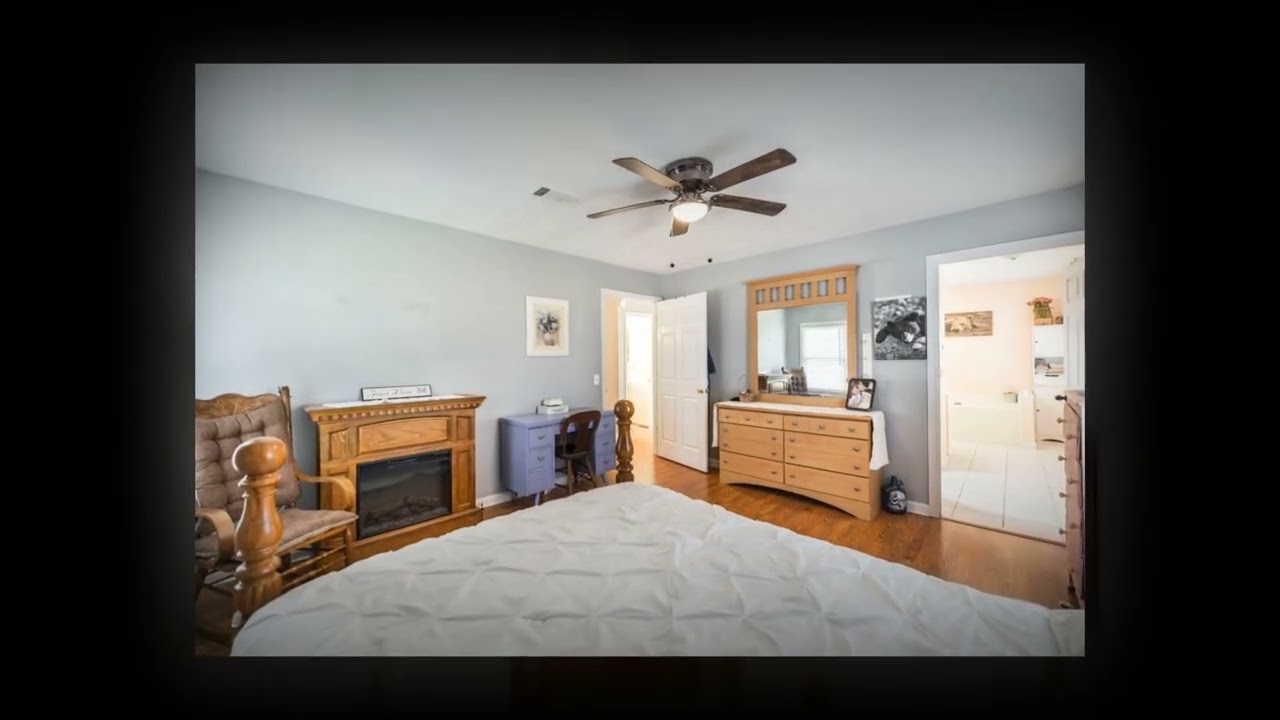 188 E Lewis St, Cochran, GA 31014 | Kamerin Bazemore