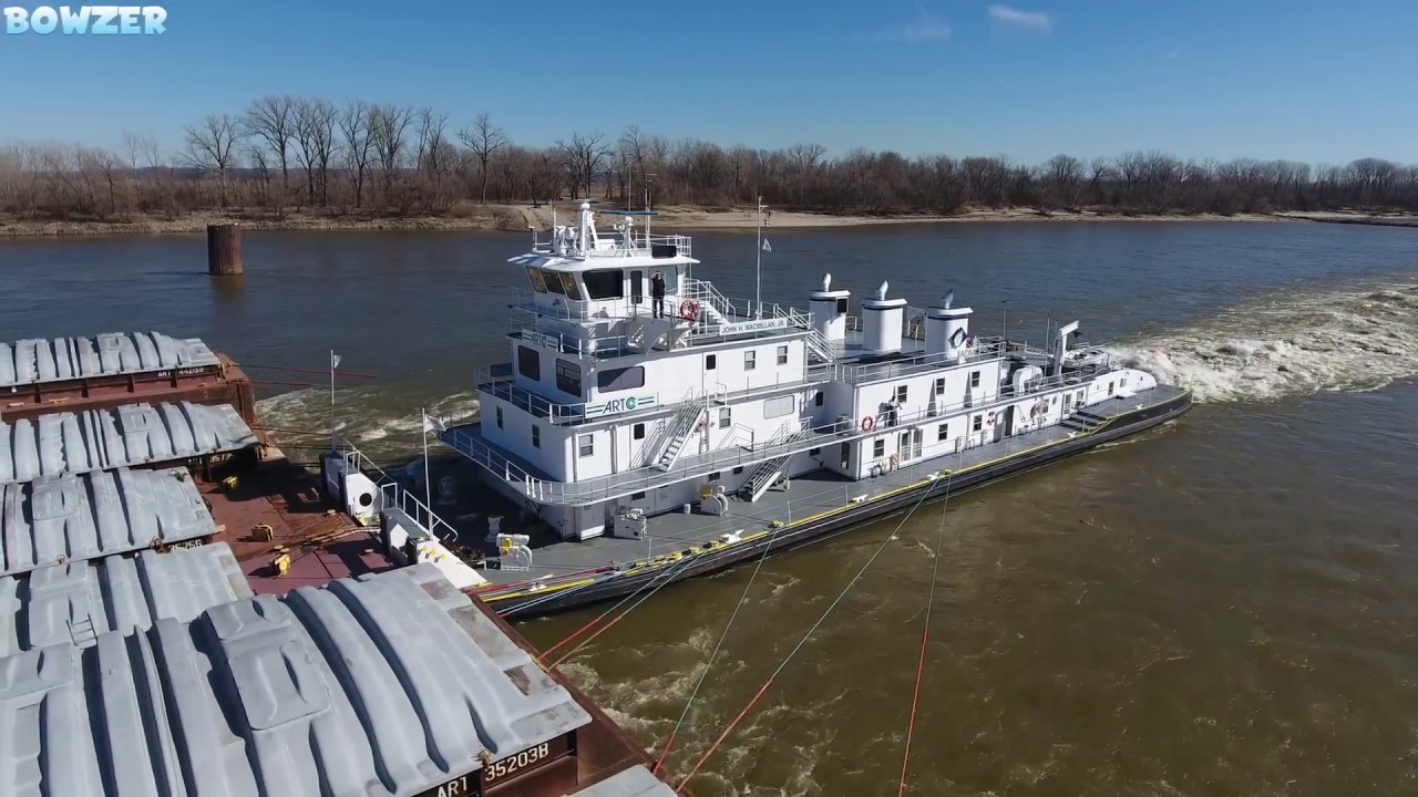 The M/V John H. MacMillan, Jr. Pushing 40 Barges