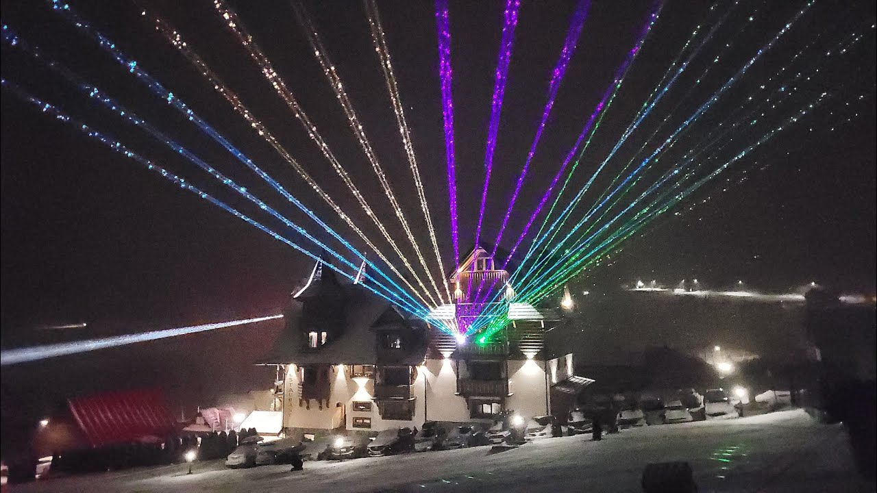 Ski & LaserShow - STRACHAN Ski Centrum ŽDIAR - 2025 - www.miroxx.eu
