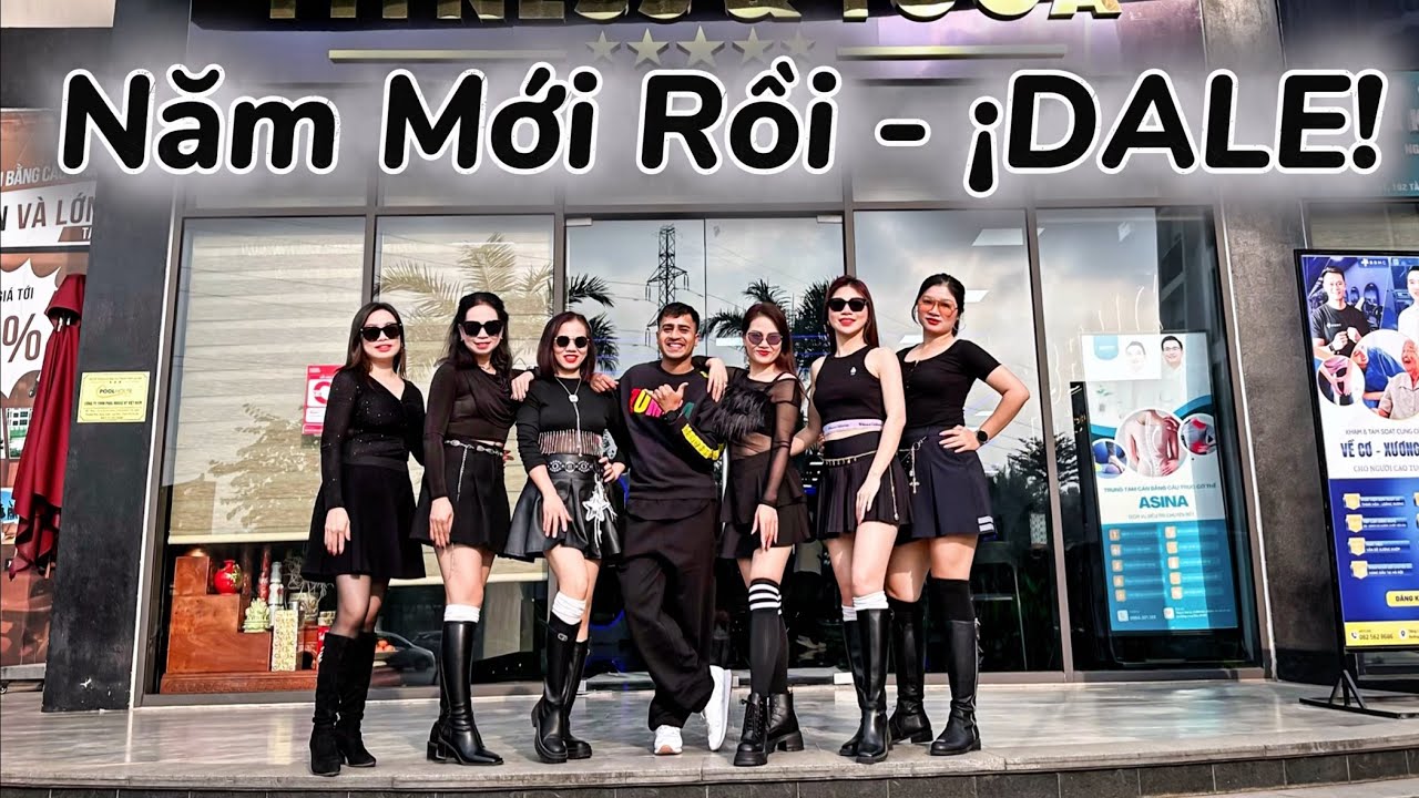 Năm Mới Rồi - ¡DALE! By  @SoulRain-r6l  | Salsa | Zumba | Happy Mehra Choreo 