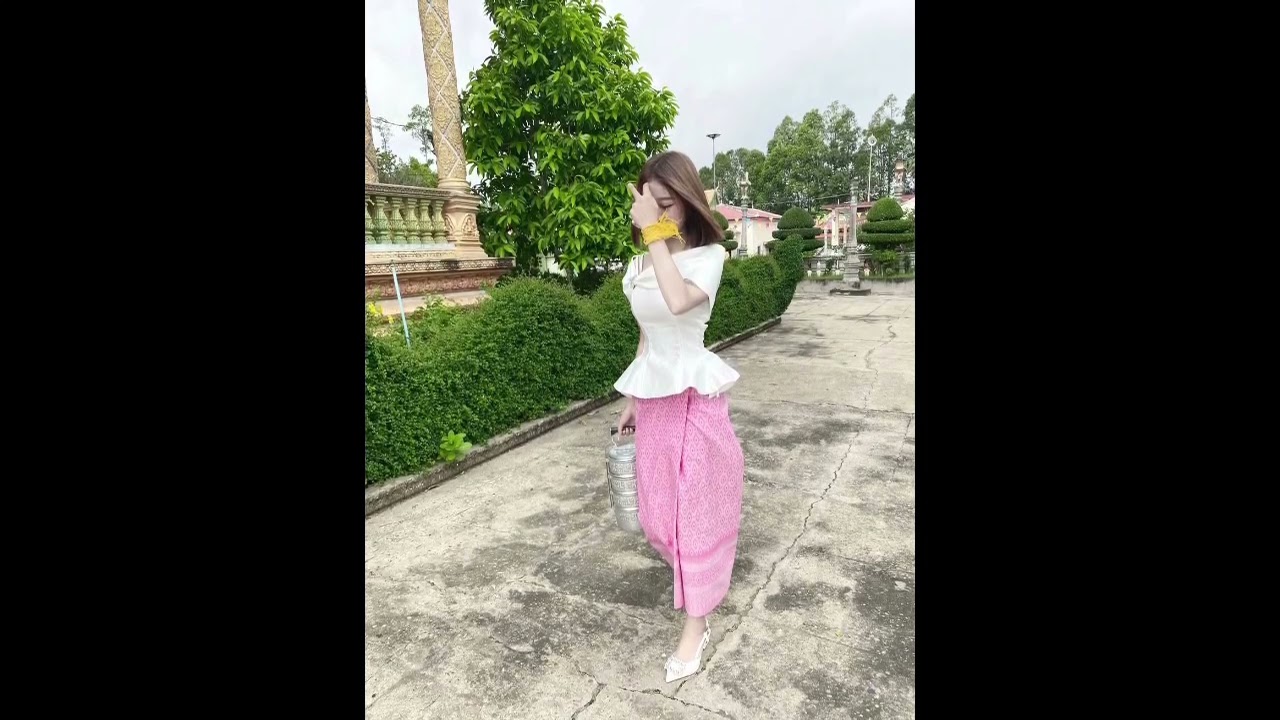 ឆ្នាំថ្មីសុំម៉ាប្លែក - 𝚁𝚎𝚖𝚒𝚡 𝚃𝚒𝚔𝚃𝚘𝚔 ( 𝚂𝚎𝚊 𝚂𝚖𝚘𝚜 𝚁𝚎𝚖𝚒𝚡 ) 𝙵𝚞𝚗𝚔𝚢 𝙾𝚕𝚍 𝚂𝚝𝚢𝚕𝚎 𝚁𝙼𝚇 𝟸𝙺𝟸𝟼