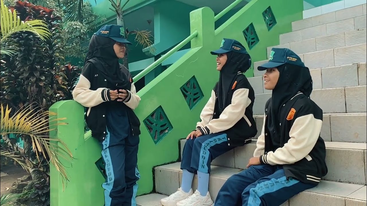 BEST POPULER MTS Tholabuddin Batang