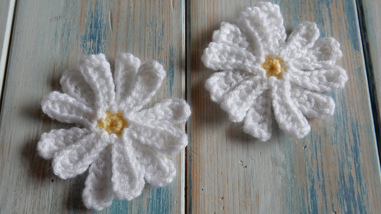 How to Crochet a Daisy Flower