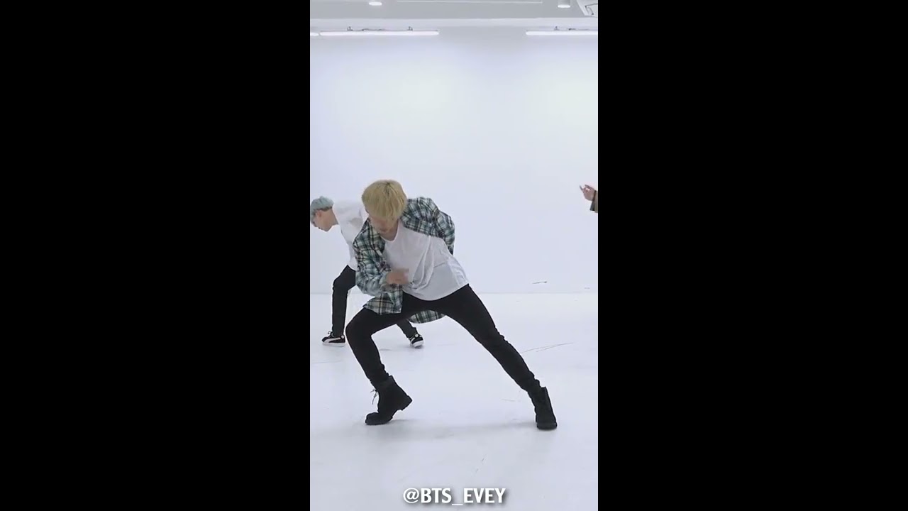 BTS (방탄소년단) 'DNA' Dance Practice JIMIN focus