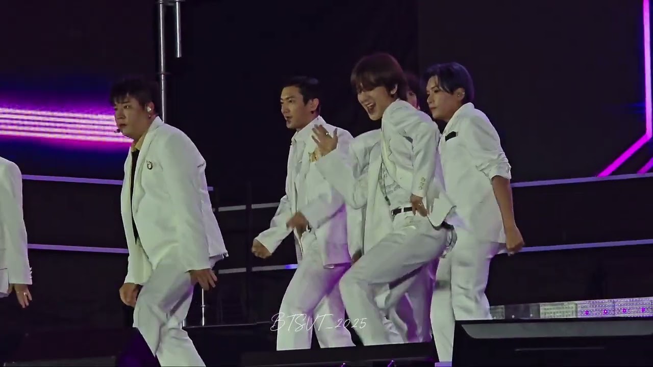 @SUPERJUNIOR 