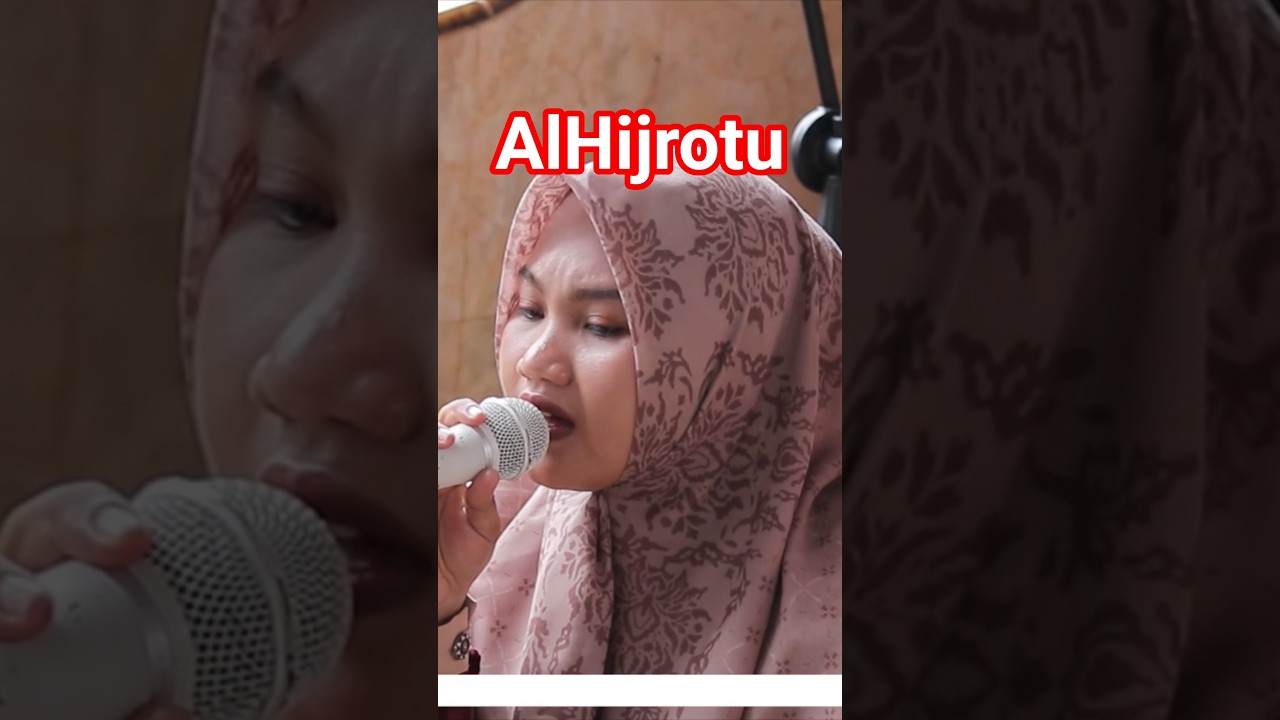 Alhijrotu Voc Risdiana Vira