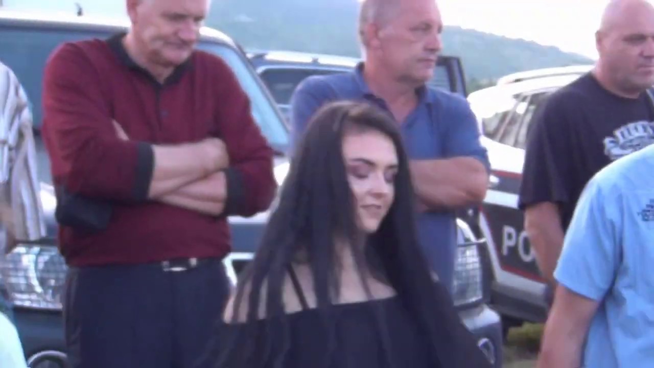 Bacanje kamena na teferiču 2019