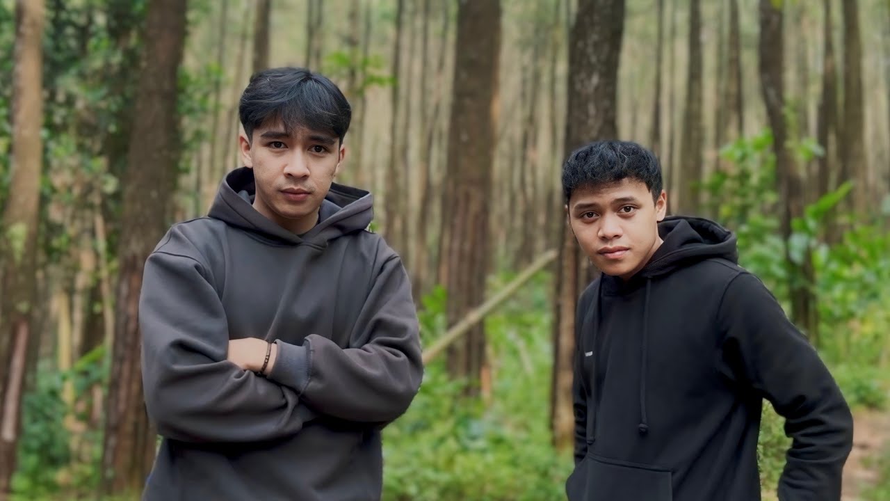 ASMR OUTSIDE WITH MY FRIEND ​⁠