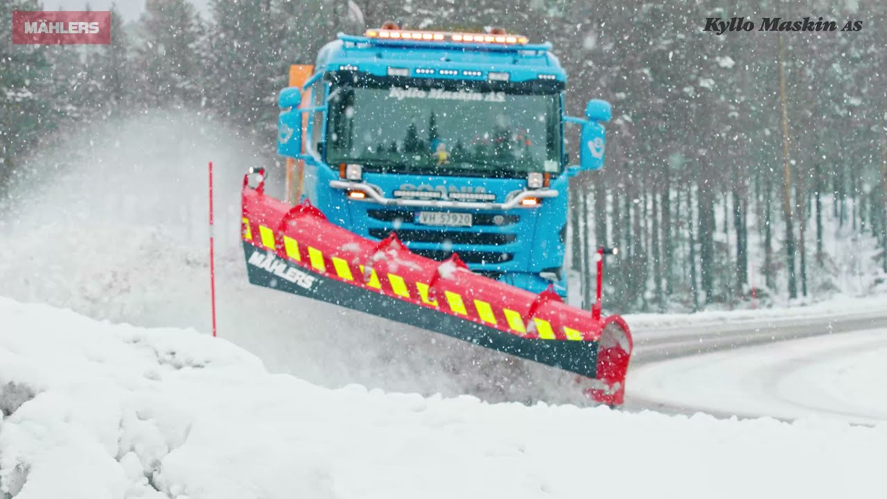 Scania and Volvo trucks with Mählers snow plows