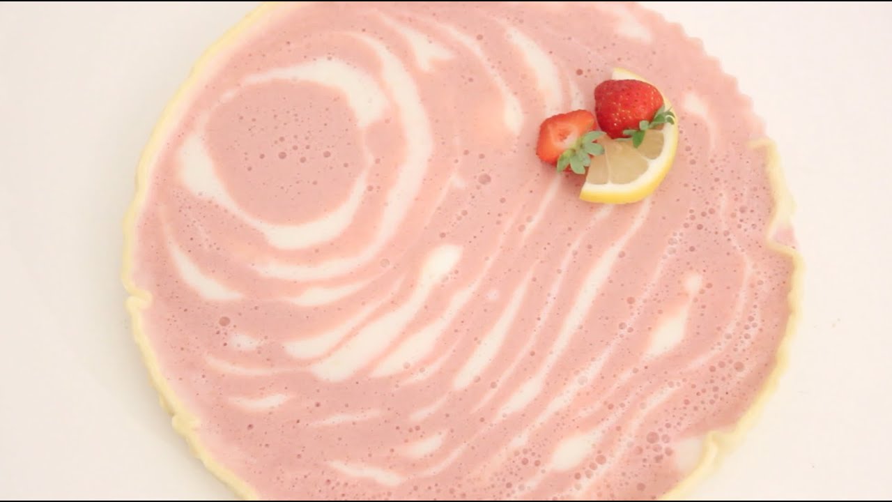 Tarte glac&eacute;e au citron et &agrave; la fraise