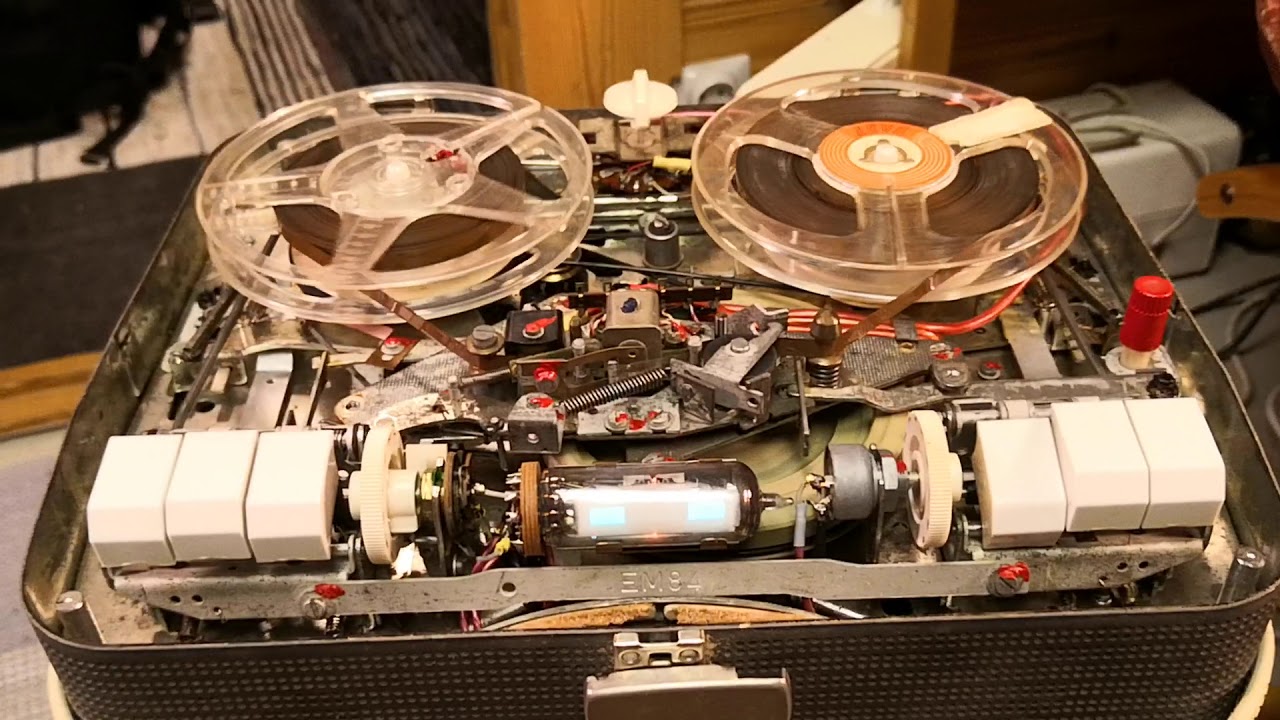 GRUNDIG TK 17 G TAPERECORDER.