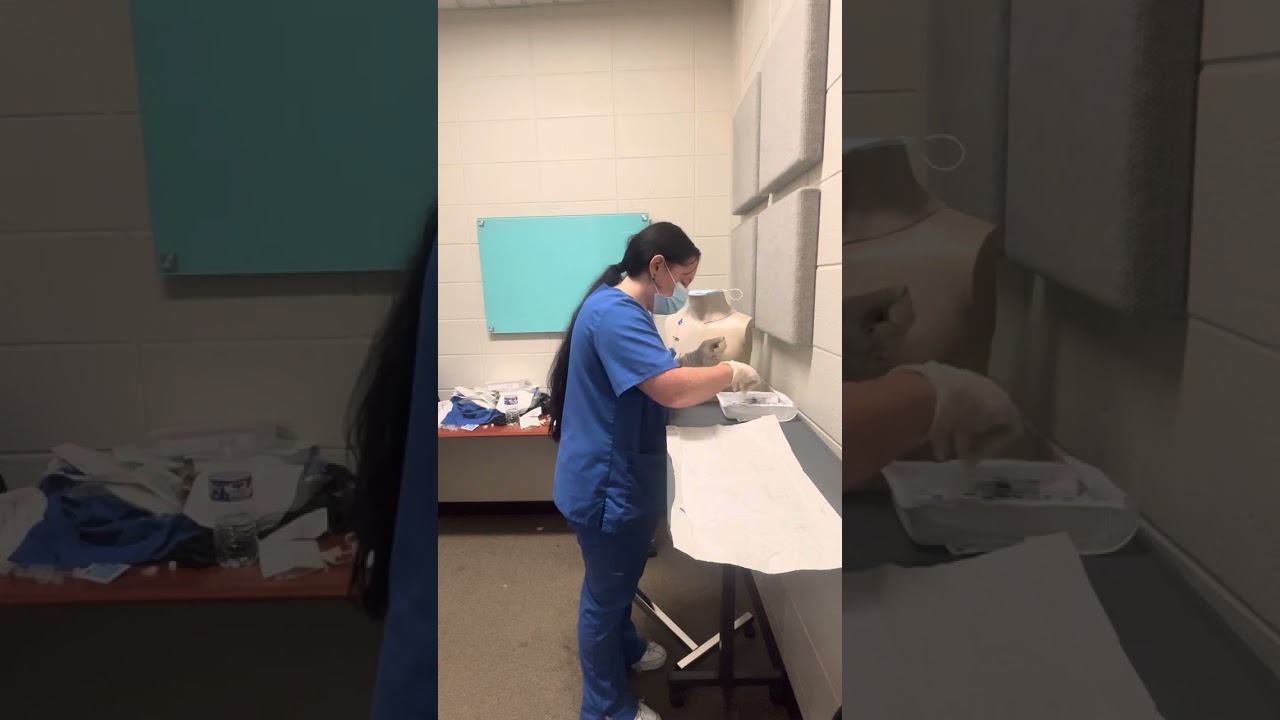 Accessing a mediport 