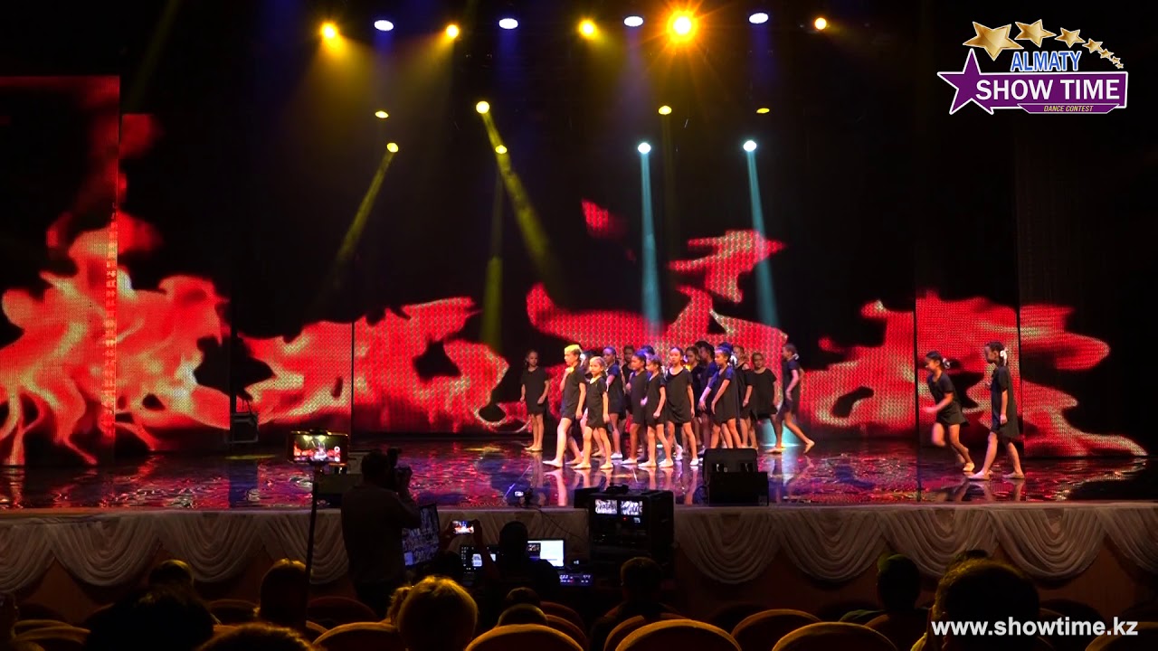 Танцевальная Студия  VIVAT - Помни | Весенний Show Time 2018