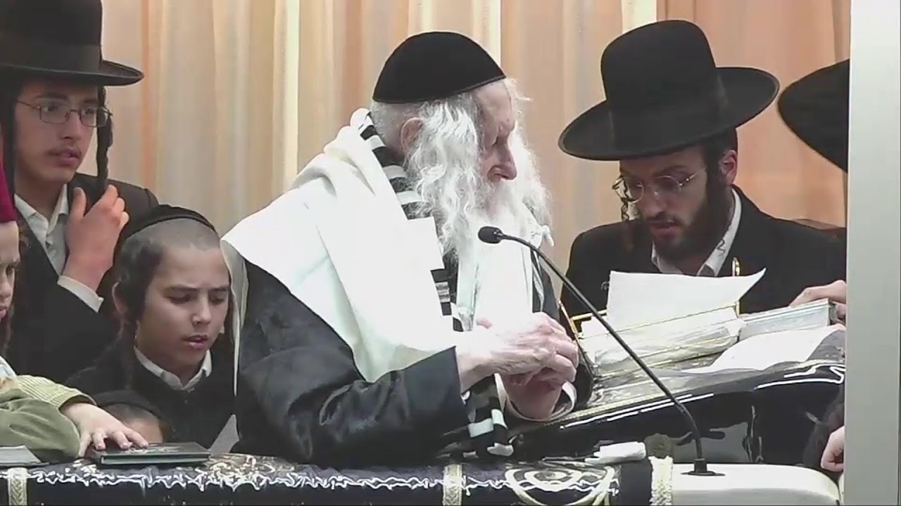 המשך שידור חי - פורים דפרזים - תפילת ערבית שירה ושיעור עם הצדיק הרב ברלנד יום ב' 02/03/26