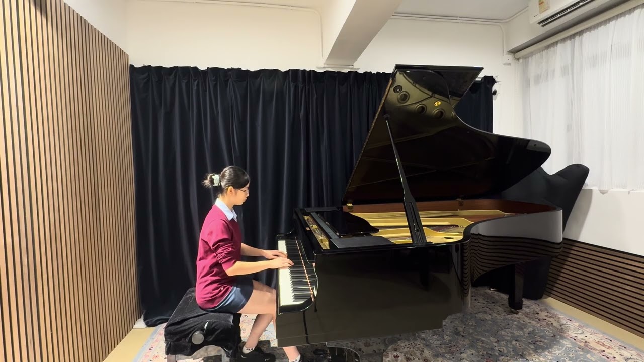 Grace Lai - Mozart Piano Concerto in A major KV488 First Movement 