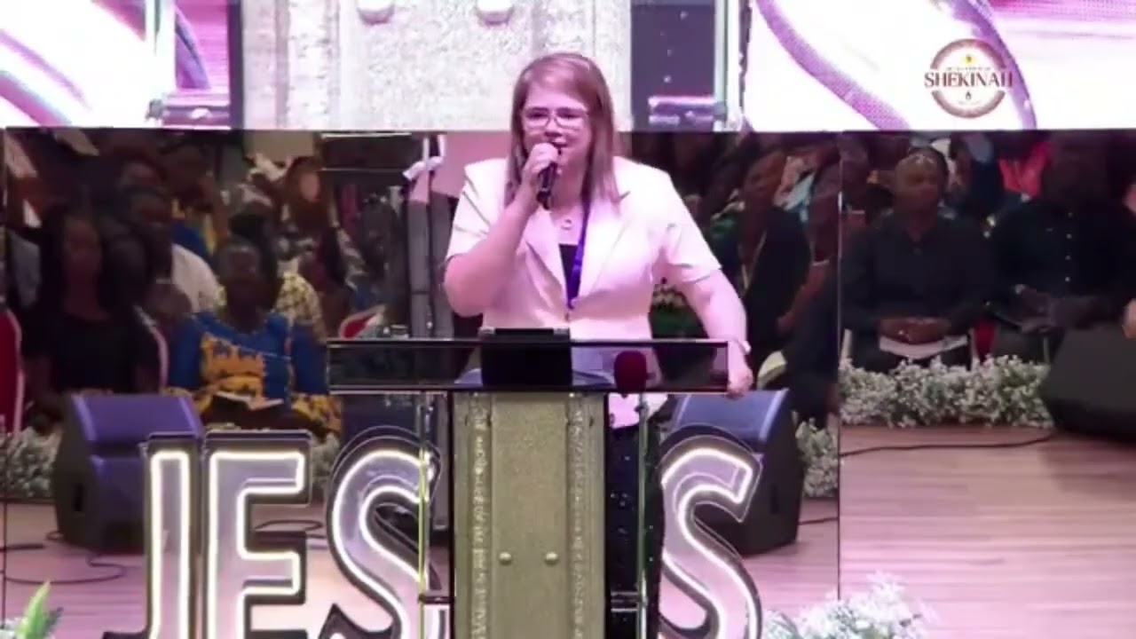 Os Gaditas | 6° Conferência de Mulheres em Angola | Flávia Afonso 