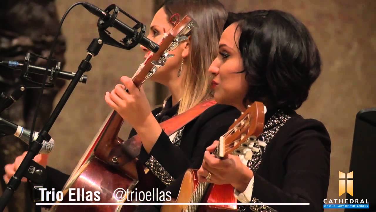 Trio Ellas Serenade Our Lady of Guadalupe at the Cathedral (Dec. 12, 2014)