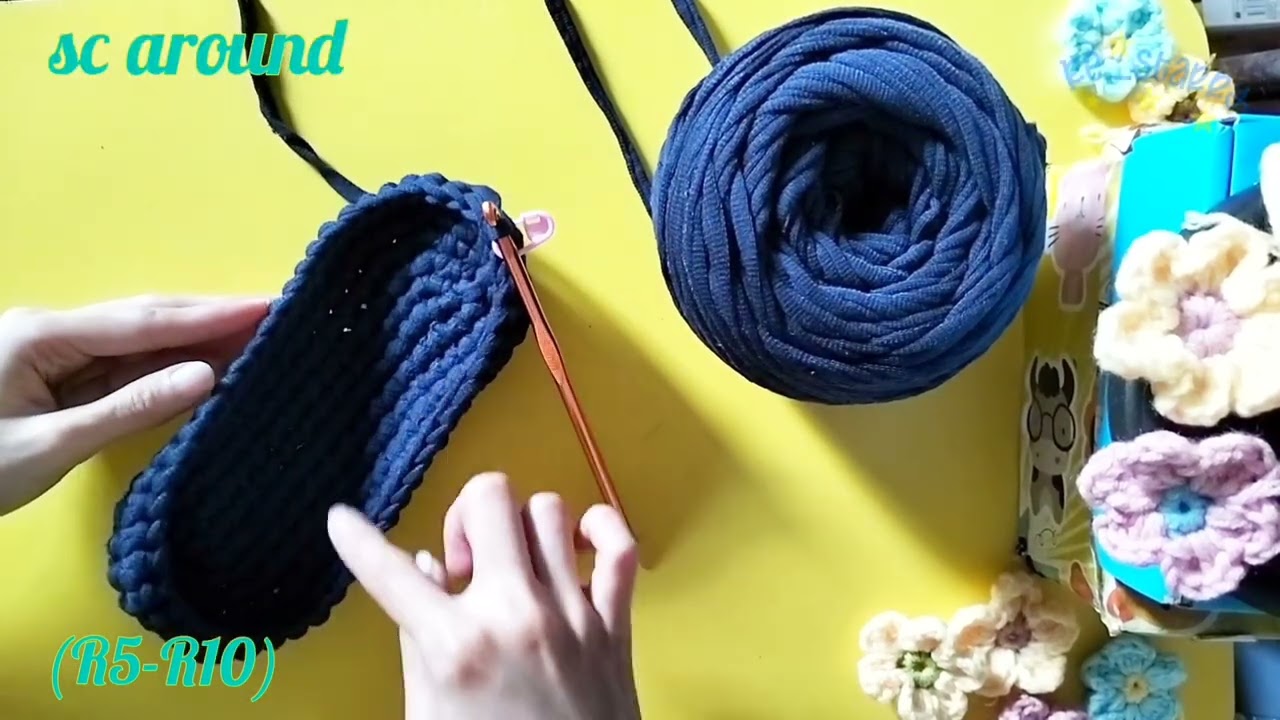 Tutorial Membuat Tas Tangan Rajut dari Benang Kaos (Crochet Small Handbag diy)