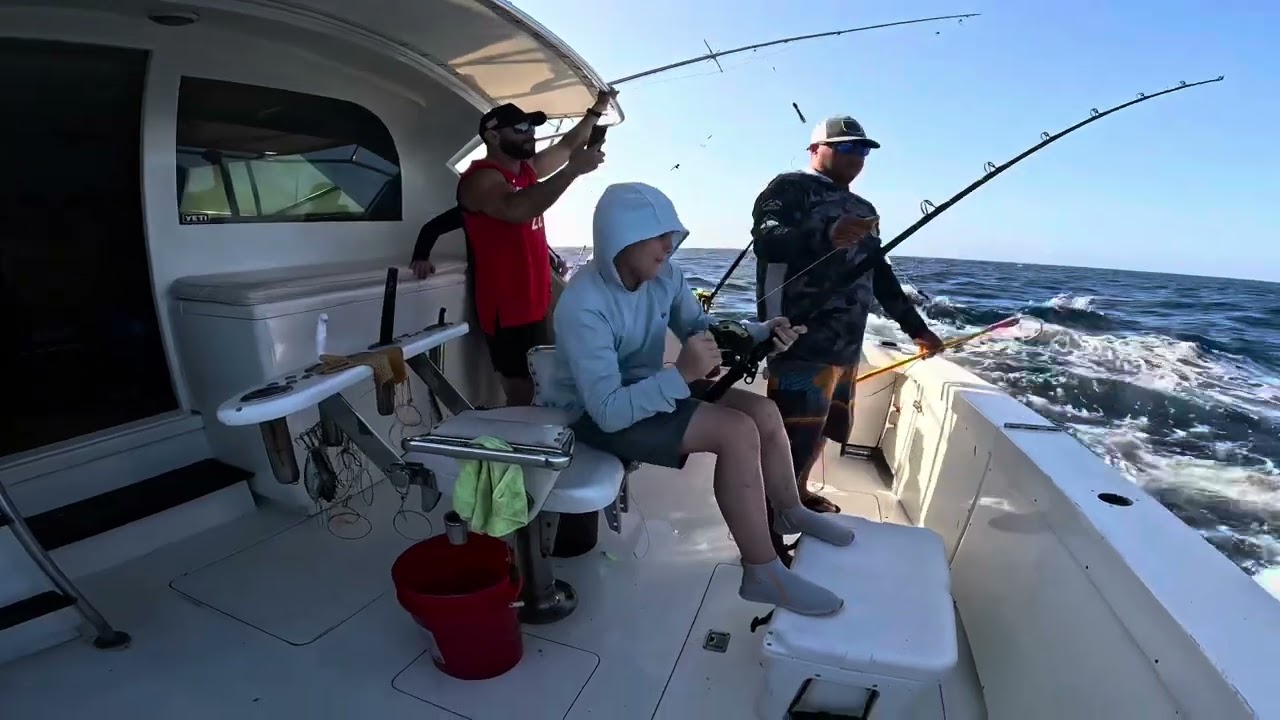 Fishing in Aruba with Driftwood charters #sportfishing #fishing #wahoofishing #tunafishing #pb
