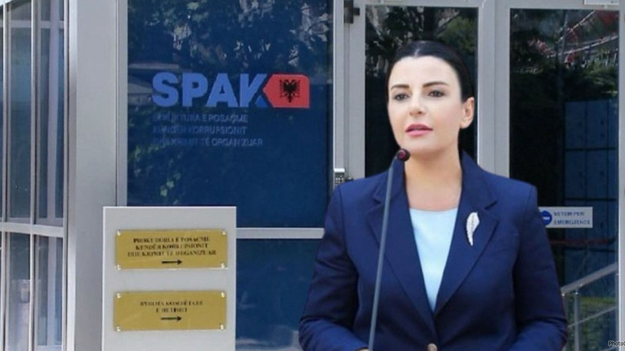 Balluku i shp&euml;ton arrestit?/ Avokat&euml;t e plasin n&euml; Braking: Ja &ccedil;far&euml; duhet b&euml;r&euml; | Breaking