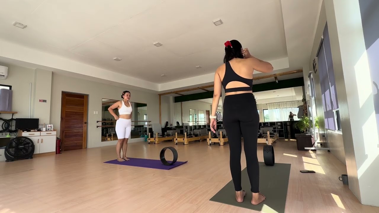 WHEEL YOGA WITH TEACHER MENIE 🤍🖤 02.21.2026