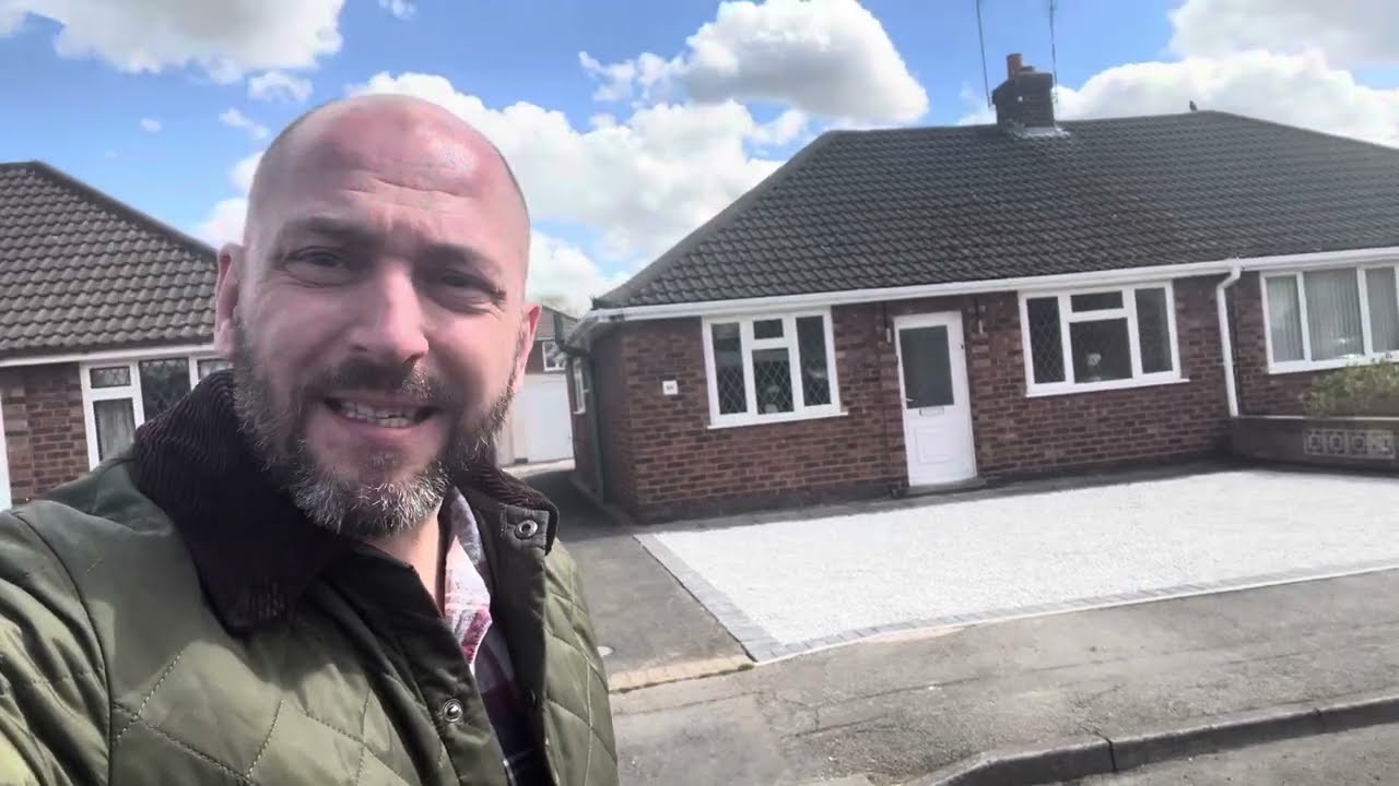 ***Bungalow For Sale In Bedworth - Renison Road***