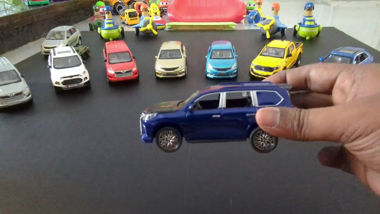 Toyco 1:36 Scale Alloy Die-Cast Metal SUV Car Toy for Kids ( Open Door & Pull Back )LX #unboxing