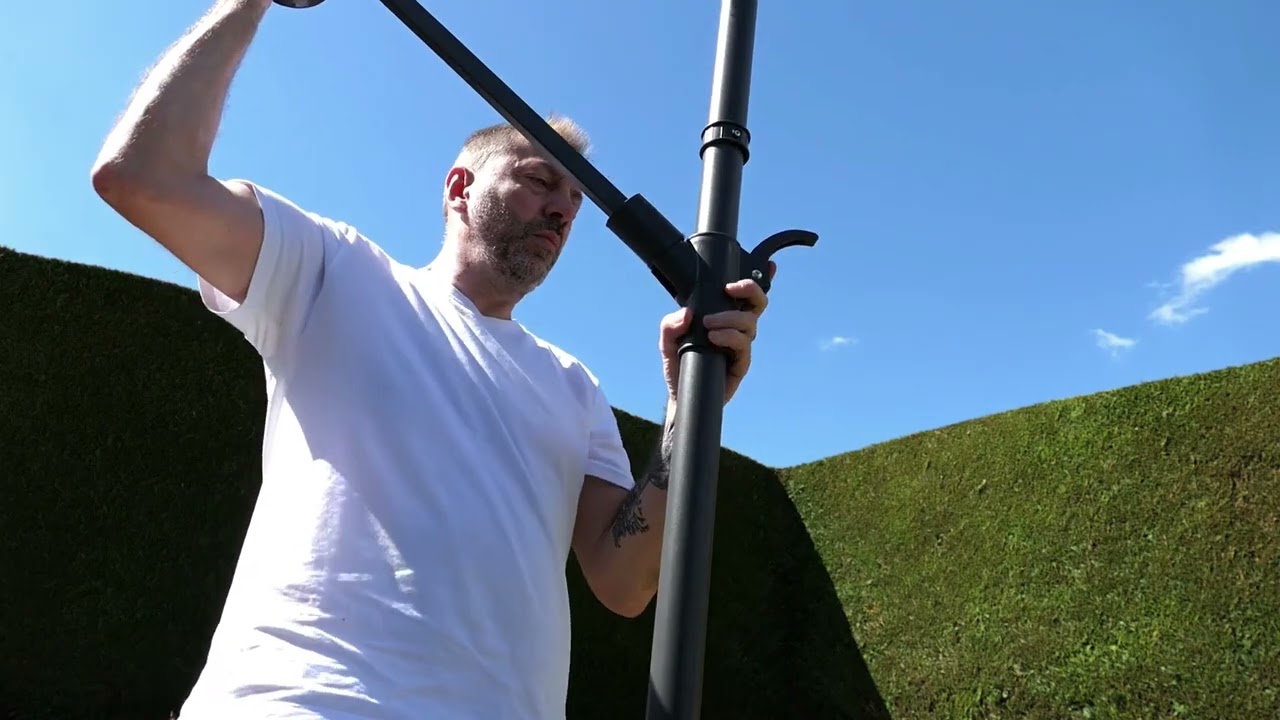 Ambassadeur Concept Usine  : Stéphane vous présente le parasol déporté 3x3m SOLENZARA