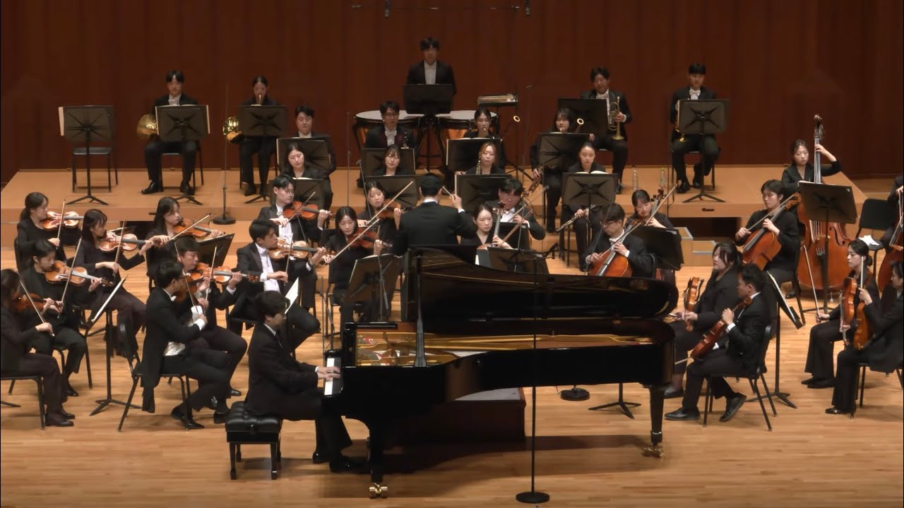 Beethoven Piano Concerto No. 5 in E-flat major, Op. 73 - HyunHo Choi 최현호
