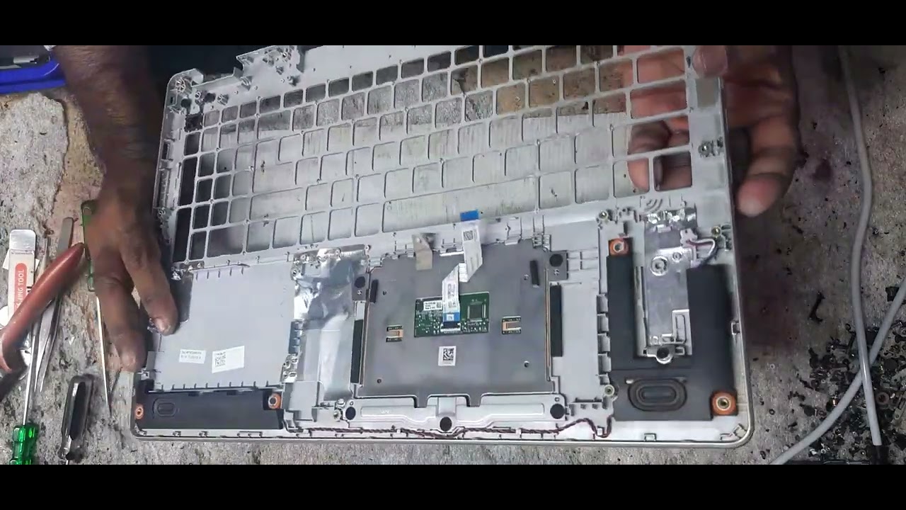 Dell Inspiron 3501 keyboard changing