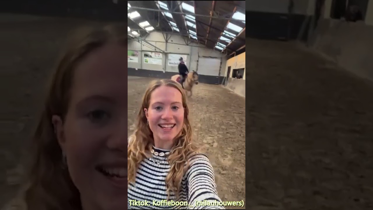 Milan doet telefoontruc met Femke &hearts; teamlid Milan op de Fjord in galop !!