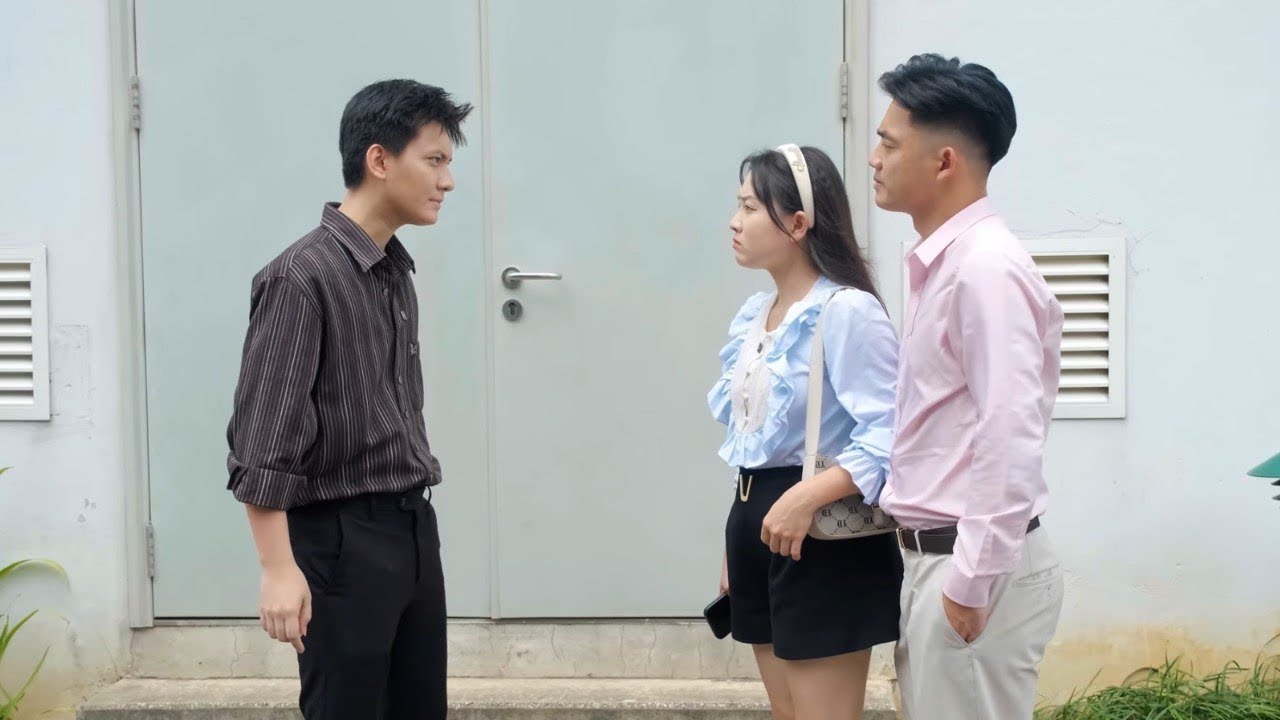 Chủ Tịch Bị Người Yêu Cũ Của Vợ Sắp Cưới Coi Thường Âm Mưu Chiếm Đoạt Công Ty Và Cái Kết - Tập 1713