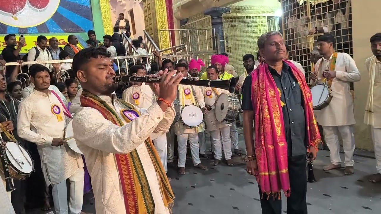 జగదీష్ మాస్టర్ మ్యూజిక్ బ్యాండ్ గ్రూప్ మన్యంకొండ దేవస్థానంలో మహబూబ్ నగర్ 9704094670