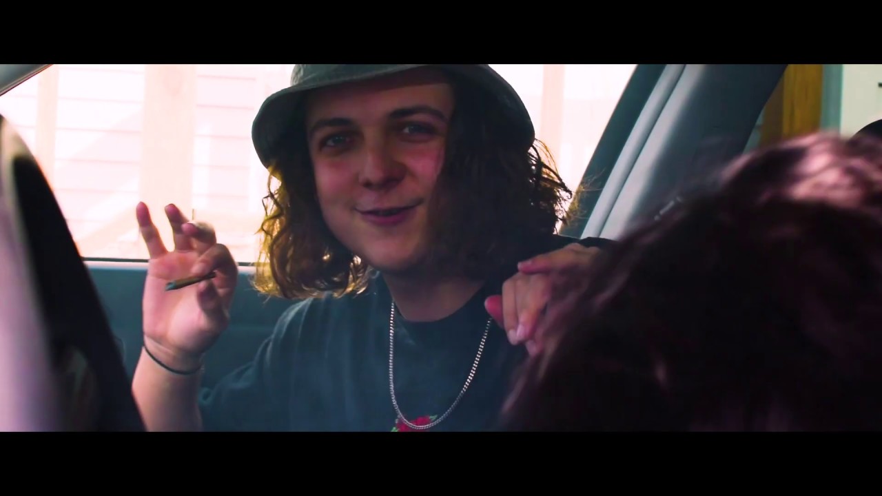 Waggs - Leave Em Froze (Official Video) 🎥: NickoBandz