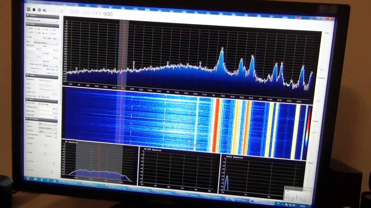 Excellent VLF receiving system with PC-SoundCard, SDRsharp and Mini-Whip active antenna