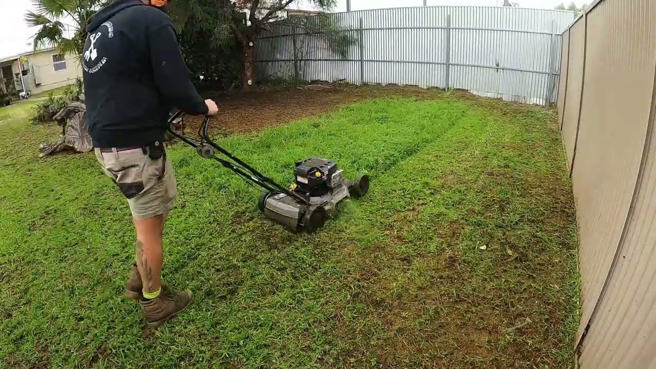 Satisfying lawn mowing - side discharge with the mulchy
