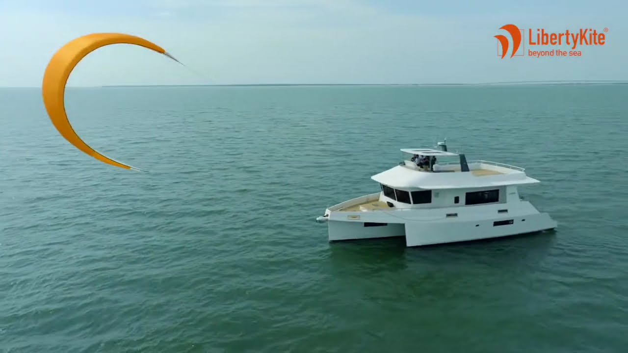 LibertyKite&reg; 40m&sup2; на тримаране Leen 56_Motor