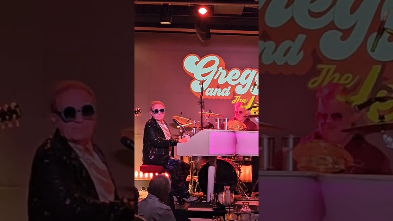 Greggie & The Jets Elton John Tribute Band Candle In The Wind 