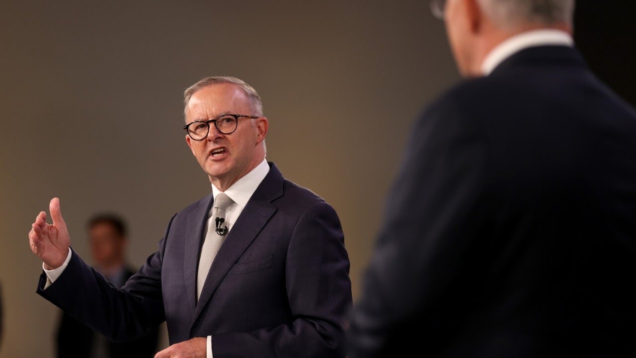 Majority back Albanese in The People’s Forum