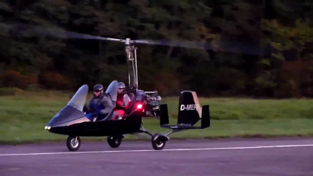 Gyrocopter / Tragschrauber  Landung in Nittenau Bruck -- EDNM