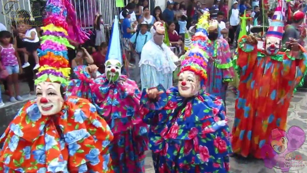 Xico 2022 | Traída de flor de cucharita en honor a la virgen del Carmen | Sara Vasquez |