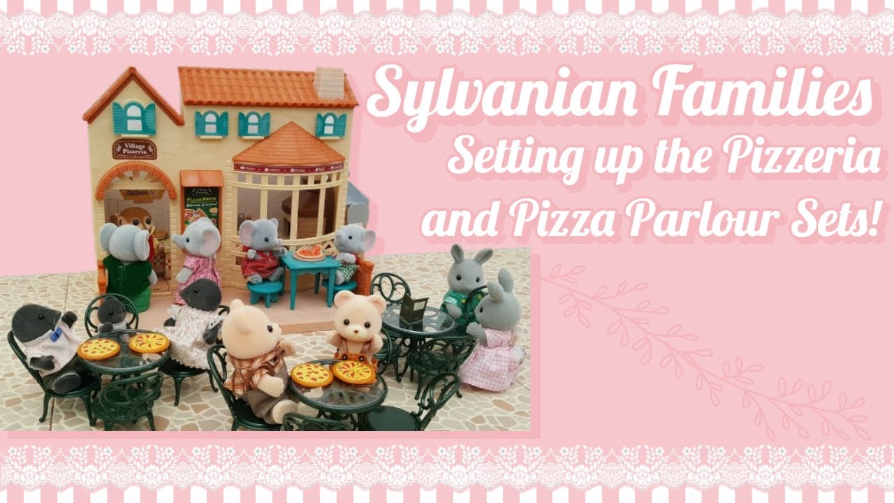 Setting Up the Sylvanian Families / Calico Critters Pizzeria and vintage Pizza Parlour Set!